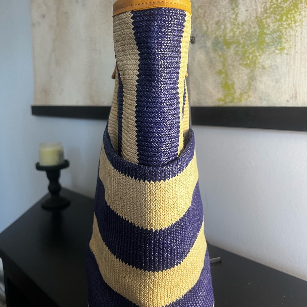 Vera Bradley Navy and Cream Floral-Embroidered Straw Tote with Tan Handles - Picture 9 of 12